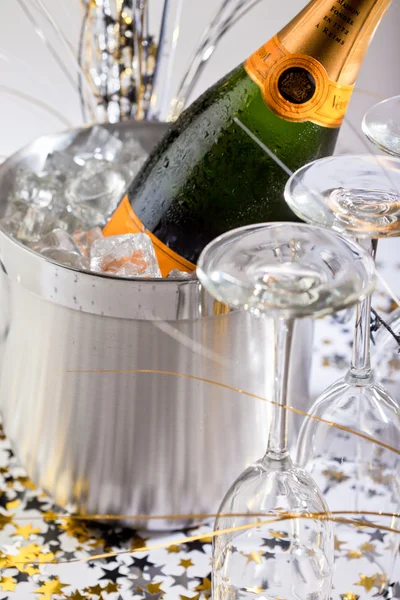 Champagne hink — Stockfoto