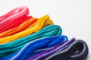 stiching string cross