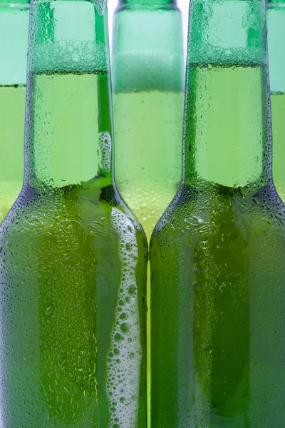 Bottiglie di birra verde — Foto Stock