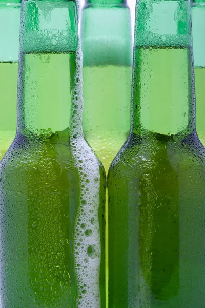 Bottiglie di birra verde — Foto Stock