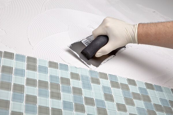 Man Tiling