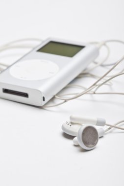 kulaklıklar ve mp3 çalar