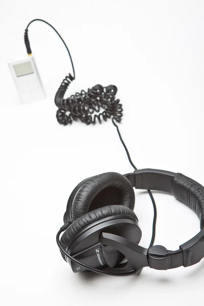 Headphones and MP3 Player — Stock Photo, Image