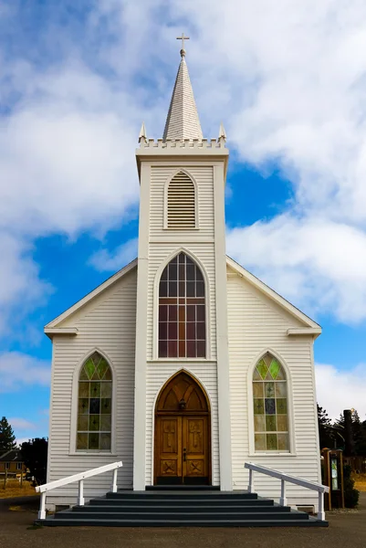 küçük beyaz kilise