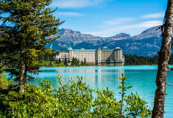 Fairmont Chateau Hotel Lake Louise Canada — Stock Photo, Image