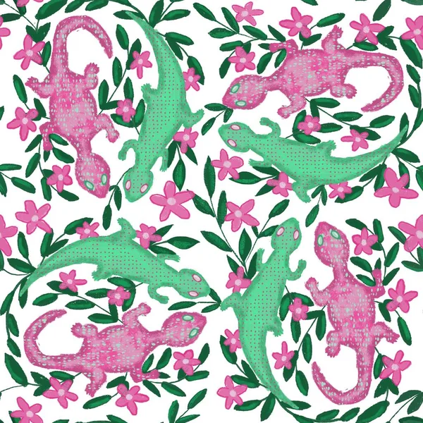 Hand dras sömlöst mönster med grön och rosa ros gecko ödla, färgglada ljusa amfibiedjur i folketnisk stil med gröna blad grenar och blommor blommig bakgrund. — Stockfoto