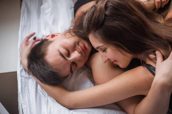 Top View Couple Love Close Portrait Lovers Who Lie Bed — Stock Photo, Image