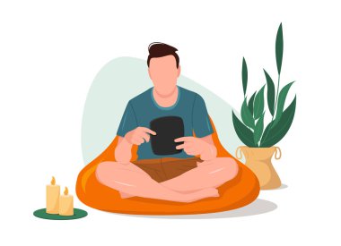 Oturup e-kitap okuyan yakışıklı bir adam. Okuma ve canlandırmanın vektör konsepti. Çevrim içi kitaplık.