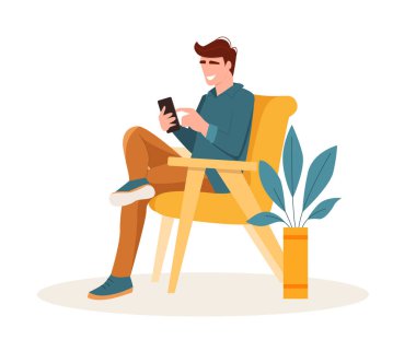 Bir adam sarı bir sandalyede otururken akıllı telefon kullanır. Adam akıllı telefon tutuyor ve internette vakit geçiriyor. Düz biçimli vektör illüstrasyonu.