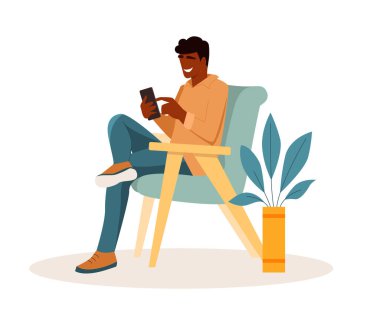 Afrikalı Amerikalı bir adam mavi bir sandalyede otururken akıllı telefon kullanır. Adam akıllı telefon tutuyor ve internette vakit geçiriyor. Düz biçimli vektör illüstrasyonu.