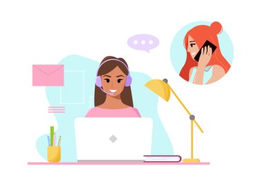 Dizüstü bilgisayarla çalışan bir kadın, ev ofisi, serbest çalışan. Müşteri hizmetleri. Destek. Çağrı merkezini arayan genç bir kadın. Çizgi film tarzında vektör kütle İllüstrasyonu.