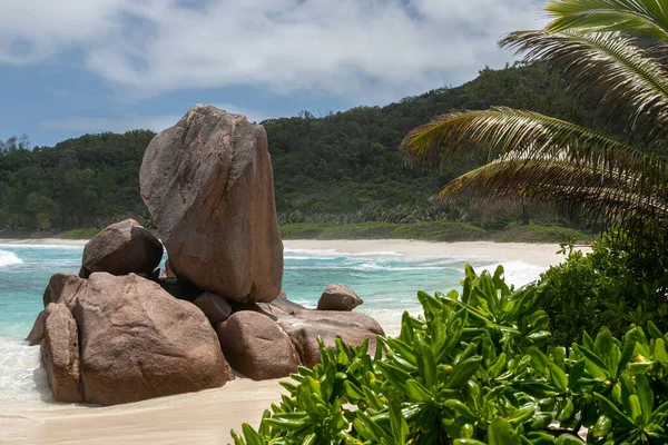 Typical Seychelles Paradise Landscape White Sand Beach Turquoise Water Half — стокове фото