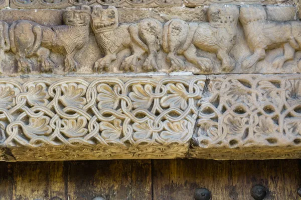 Collegiate Church San Pedro Cervatos Ett Romanskt Katolskt Tempel Beläget — Stockfoto