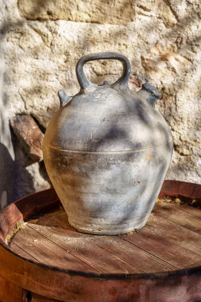 Botijo Traditionell Typisch Für Spanien Tongefäß Zur Konservierung Von Süßwasser — Stockfoto