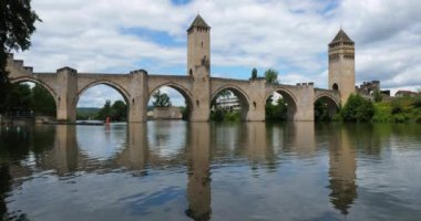 Ortaçağ Pont Valentre, Cahors, Lot Departmanı, Occitan, Fransa