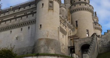Ortaçağ Pierrefonds Şatosu, Oise Departmanı, Fransa