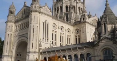 Lisieux Basilica Sainte Therese, Calvados Departmanı, Fransa