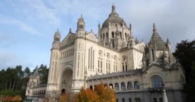 Lisieux Basilica Sainte Therese, Calvados Departmanı, Fransa