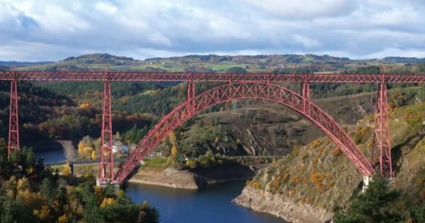 Garabit Viaduct Construído Por Gustave Eiffel Rio Truyere Departamento Cantal — Vídeo de Stock