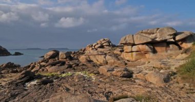 Pembe granit sahil, Cotes d zırh bölümü, Fransa 'da Brittany