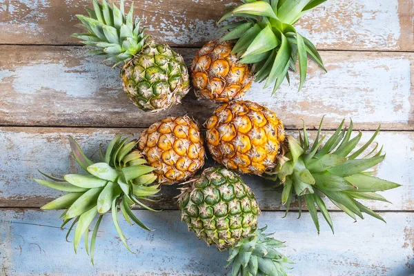 Pineapple Fruit Wooden Background — Stockfoto