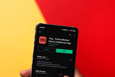 Assam, Hindistan - 29 Kasım 2020: 1 mg telefon ekranı görüntüsü logosu.
