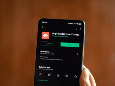 Assam, Hindistan - 10 Mart 2021: Telefon ekranındaki herhangi bir logo.