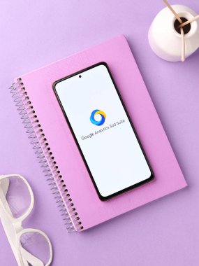 Assam, Hindistan - 29 Mayıs 2021: Google Analytics 360 Stüdyo logosu.