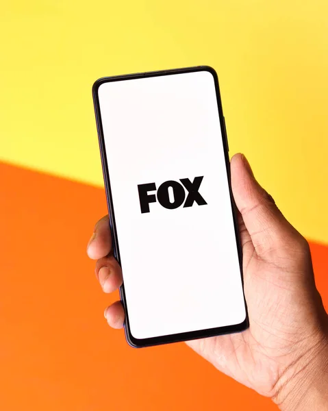 Assam India Junio 2021 Fox Broadcasting Company Logo Phone Screen — Foto de Stock