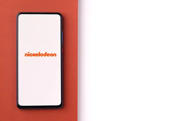 Ассам Индия Июня 2021 Логотип Nickelodeon Фото Экрана Телефона — стоковое фото