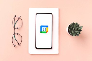 Assam, Hindistan - 31 Ocak 2021: Telefon ekranı görüntüsünde Google Takvim logosu.