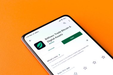 Assam, Hindistan - 10 Mart 2021: Telefon ekranı görüntüsünde Bittrex logosu.
