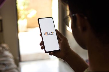 Batı Bangal, Hindistan - 28 Eylül 2021: e-Rupi telefon ekranı görüntüsü logosu.