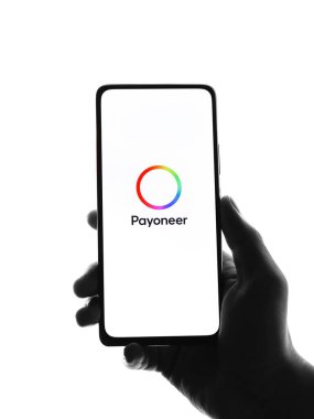 Batı Bangal, Hindistan - 28 Eylül 2021: Telefon ekranı görüntüsünde Pasioner logosu.