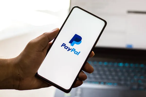 West Bangal Indien September 2021 Paypal Logo Auf Dem Handybildschirm — Stockfoto
