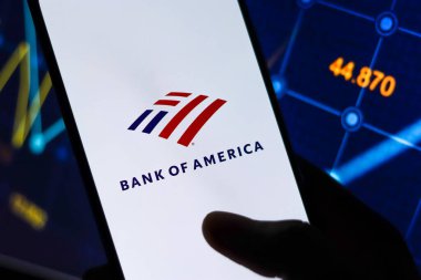 Batı Bangal, Hindistan - 09 Ekim 2021: Bank of America logosu telefon ekranı görüntüsünde.