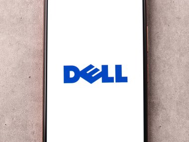 Batı Bangal, Hindistan - 09 Ekim 2021: Telefon ekranı görüntüsünde Dell logosu.