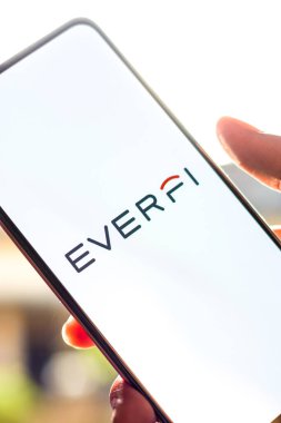 Batı Bangal, Hindistan - 09 Ekim 2021: Telefon ekranındaki her logo.