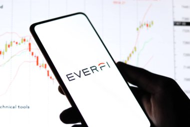 Batı Bangal, Hindistan - 09 Ekim 2021: Telefon ekranındaki her logo.