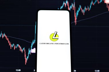 Batı Bangal, Hindistan - 09 Ekim 2021: Laxmi Organik Endüstri logosu telefon ekranı görüntüsünde.