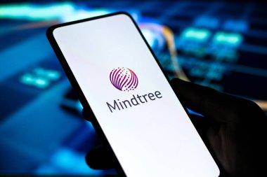 Batı Bangal, Hindistan - 09 Ekim 2021: Telefon ekranında Mindtree logosu.