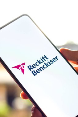 Batı Bangal, Hindistan - 09 Ekim 2021: Telefon ekranındaki logo.