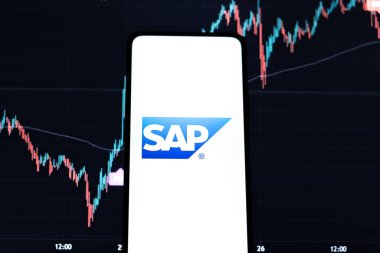 Batı Bangal, Hindistan - 09 Ekim 2021: Telefon ekranında SAP logosu.