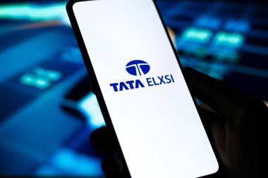 Batı Bangal, Hindistan - 09 Ekim 2021: Telefon ekranında Tata Elxsi logosu.
