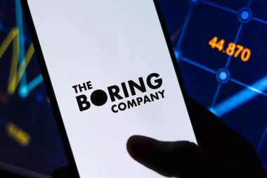 Batı Bangal, Hindistan - 09 Ekim 2021: Telefon ekranındaki Sıkıcı Şirket logosu.