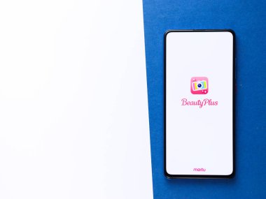 Assam, Hindistan - 22 Ağustos 2020: Telefon ekranı görüntüsünde BeautyPlus logosu.