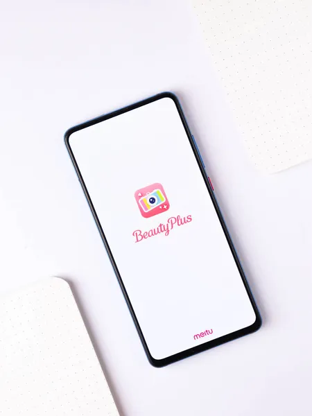 Ассам Индия Августа 2020 Года Логотип Beautyplus Экране Телефона — стоковое фото