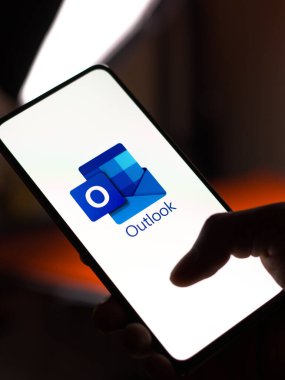 Assam, Hindistan - 19 Nisan 2021: Telefon ekranındaki görüntü logosu.