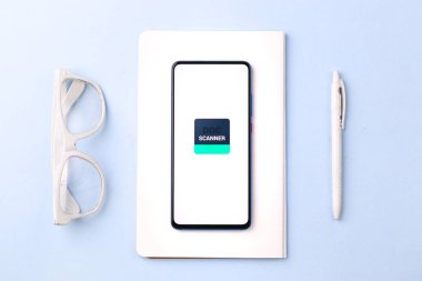 Assam, Hindistan - 10 Nisan 2021: Telefon ekranı görüntüsünde Belge Tarayıcı logosu.