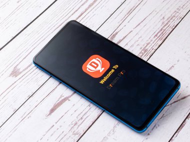 Assam, Hindistan - 13 Ağustos 2020: Dream11 telefon ekranında bir fantezi uygulaması logosu. 